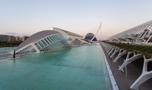 Study in Valencia: universities, costs and careers for international students